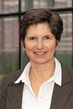 Dr. Anke Schirocki